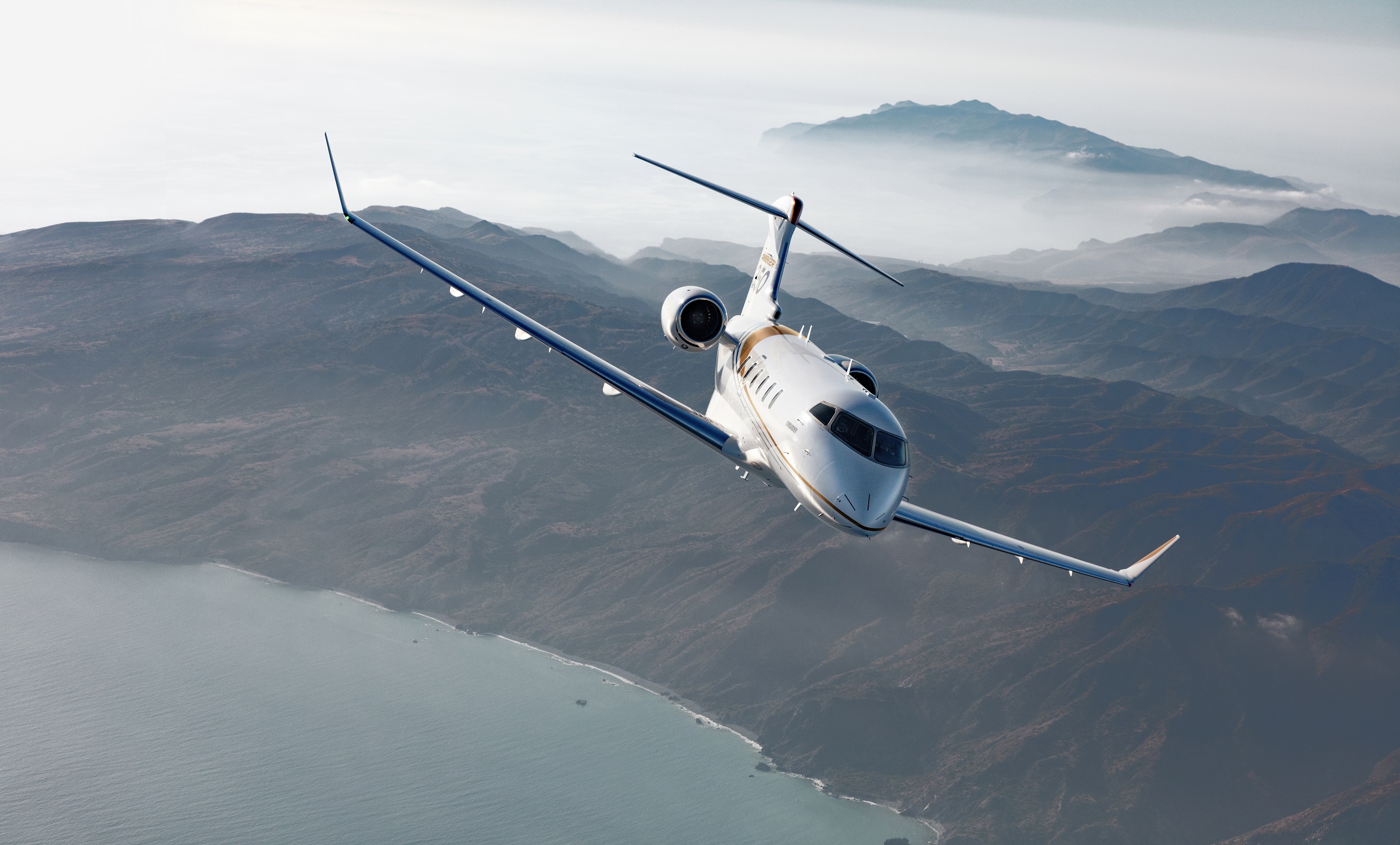 Challenger 350 aircraft