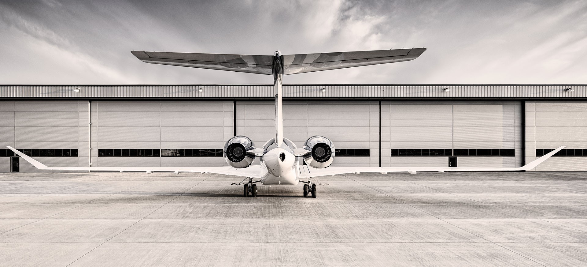 service center jet outside of hangar